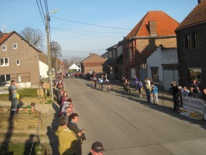Sfeerfoto’s Wielerwedstrijd Elite z.c. & Beloften zondag 25 maart 2014