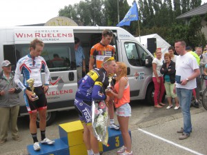Sfeerfoto’s wielerwedstrijd Elite z.c. & Beloften 21 juli 2014