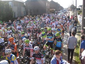 Sfeerfoto’s Wielerwedstrijd Elite z.c. & Beloften zondag 8 maart 2015